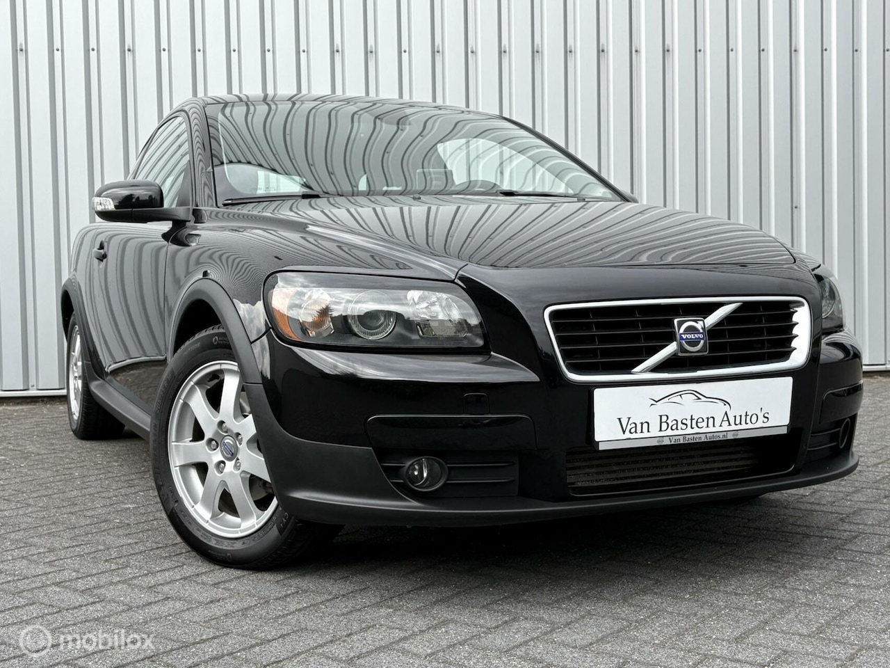 Volvo C30 - 2.0D Momentum | Airco | Dealer |2e eig| Youngtimer | 136pk | Volledige historie | - AutoWereld.nl