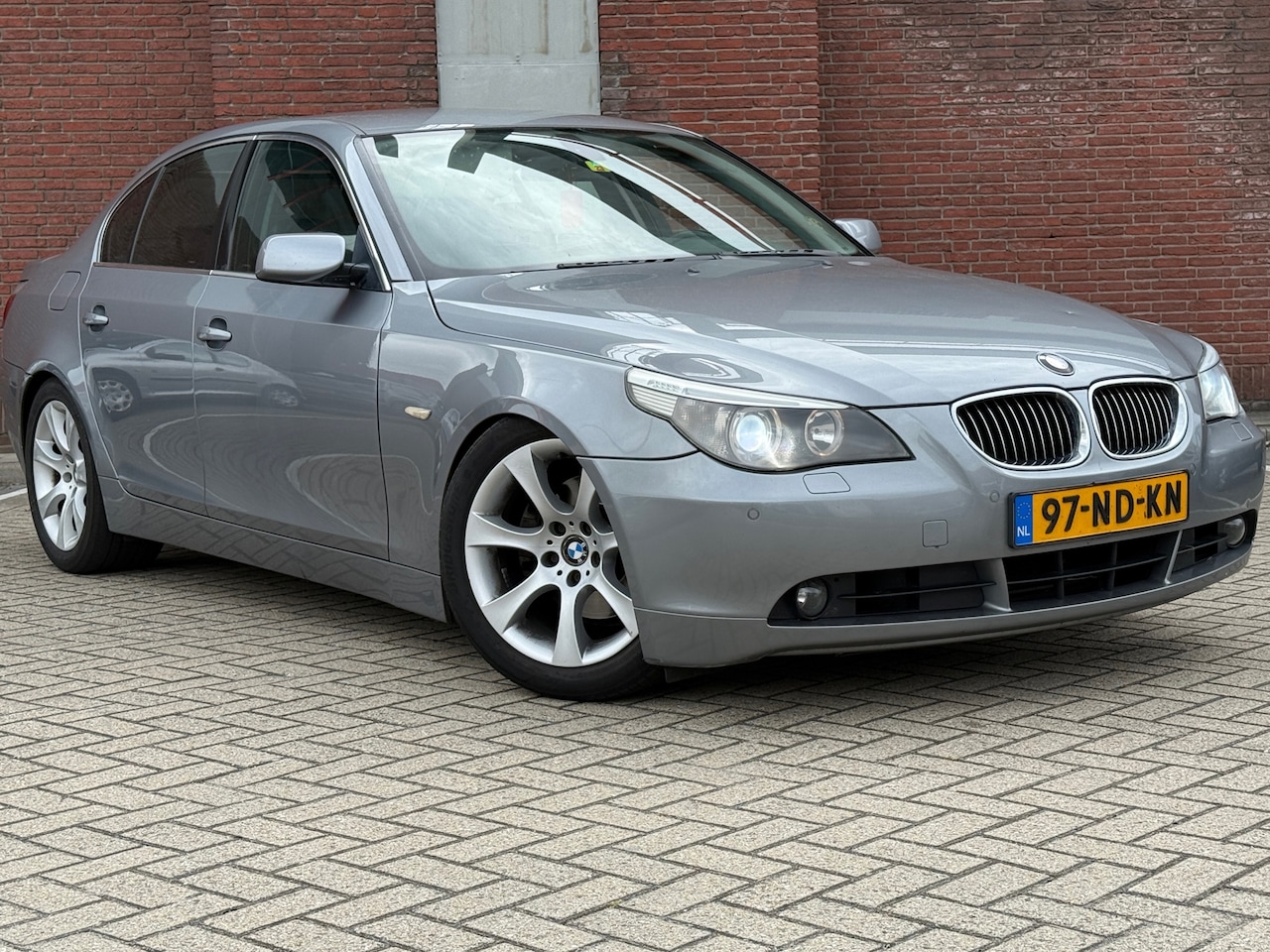 BMW 5-serie - 530i Executive|AUTOMAAT|LEDER|NAVI|EXPORT - AutoWereld.nl