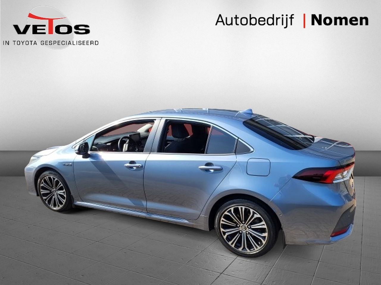 Toyota Corolla - 1.8 Hybrid Style sedan Navi/Trekh/Apple-Android - AutoWereld.nl