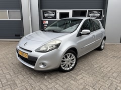 Renault Clio - 1.6 Dynamique NAP Automaat Clima Keyless Cruise Navi PDC