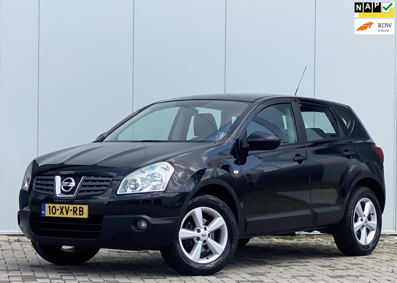Nissan Qashqai - 1.6 Visia AIRCO NAP EXTRA SET WINTERBANDEN MET VELGEN 1STE EIGENAAR - AutoWereld.nl