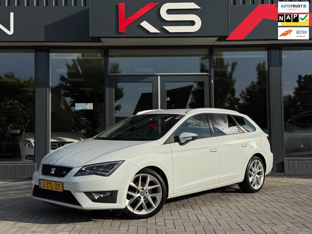 SEAT Leon ST - 1.4 TSI ACT FR Dynamic 150pk Navi Pdc - AutoWereld.nl
