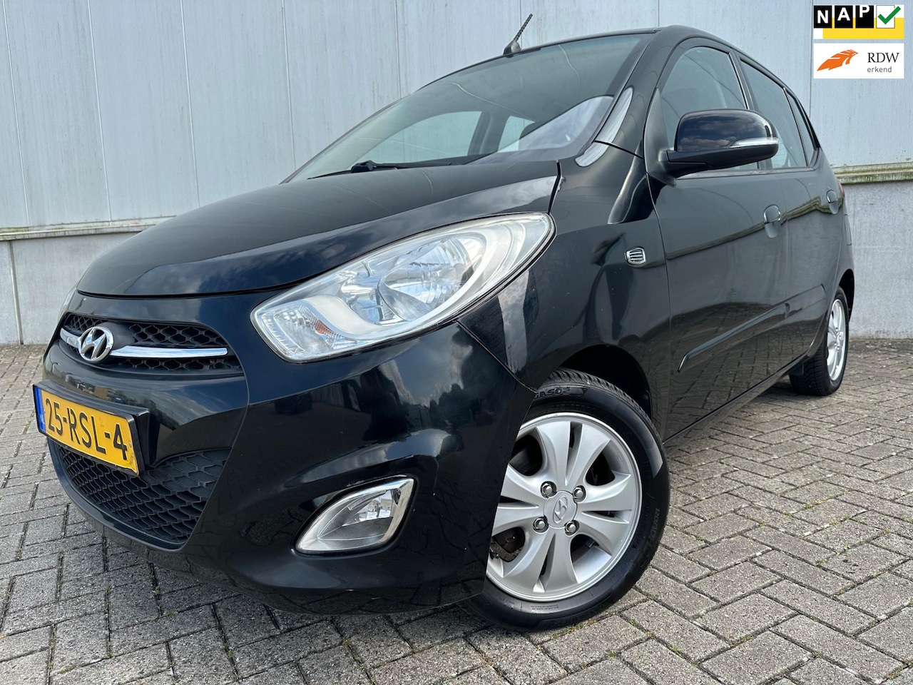Hyundai i10 - 1.2 i-Catcher 1.2 i-Catcher - AutoWereld.nl
