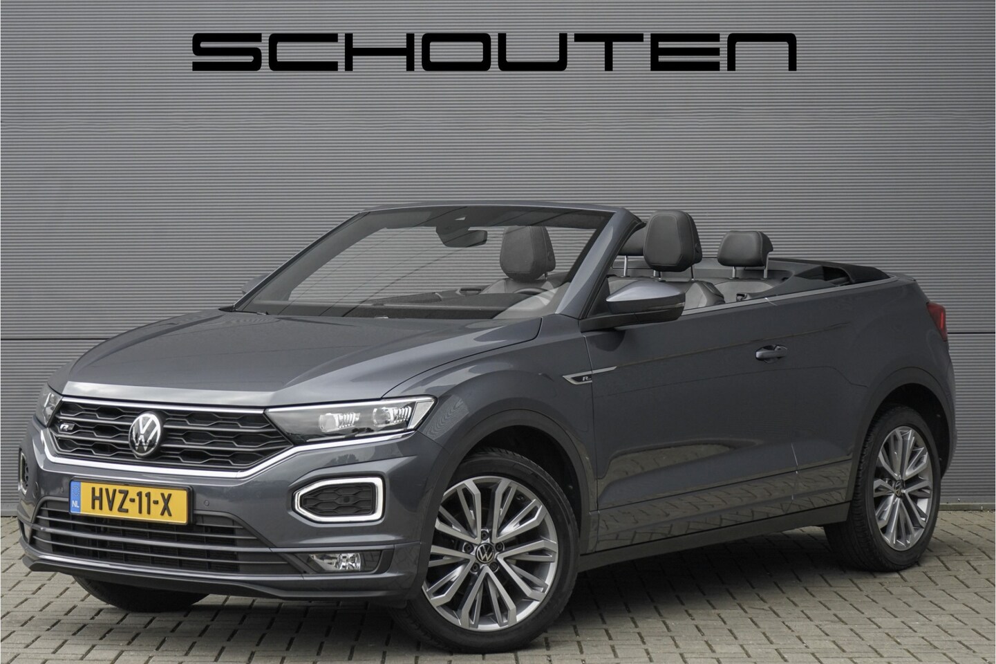 Volkswagen T-Roc Cabrio - 1.5 TSI R-Line ACC CarPlay Virtual Cockpit 18" - AutoWereld.nl