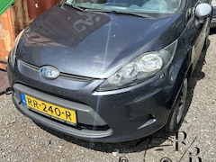 Ford Fiesta - 1.25 Trend LEES TEKST
