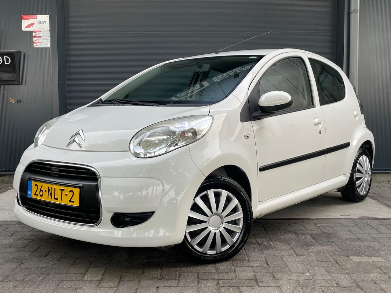 Citroën C1 - 1.0-12V Ambiance AUTOMAAT NAP AIRCO NAVI BLUETOOTH PARKEERSENSOREN ACHTER ELEKTRISCHE RAME - AutoWereld.nl