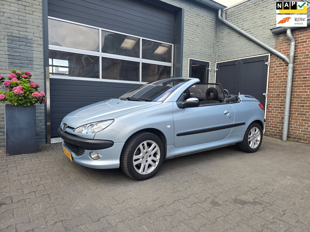 Peugeot 206 CC - 1.6-16V 1.6-16V - AutoWereld.nl