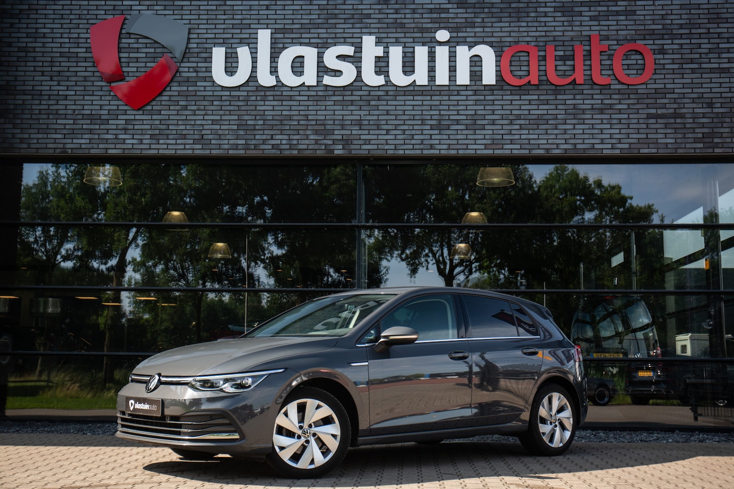 Volkswagen Golf - 1.5 eTSI Style 1.5 eTSI Style , Adap. cruise, Stuur/stoelverwarming, Carplay, - AutoWereld.nl