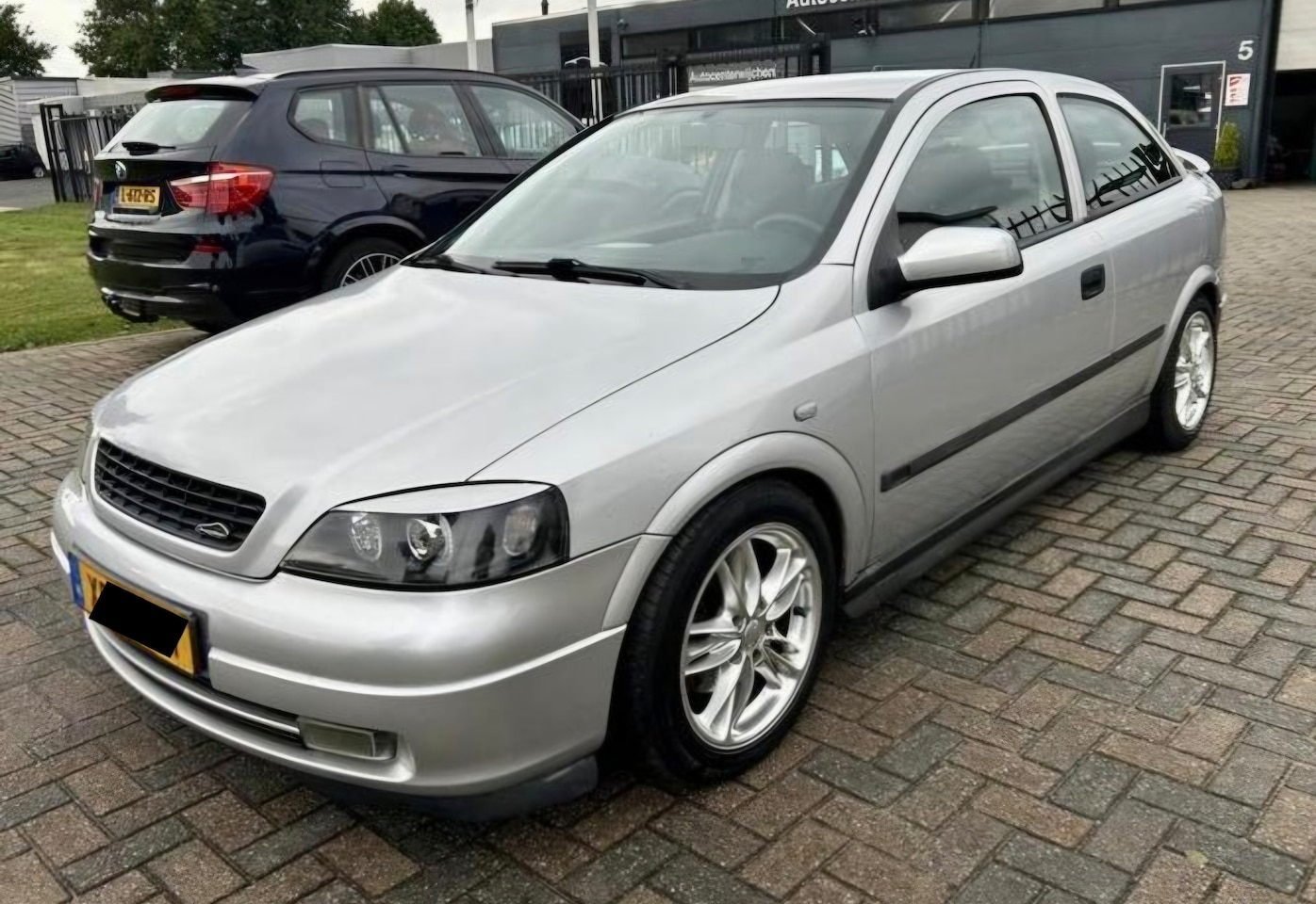 Opel Astra - 1.8-16V Sport - AutoWereld.nl