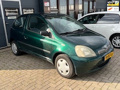 Toyota Yaris - 1.0-16V VVT-i Sol