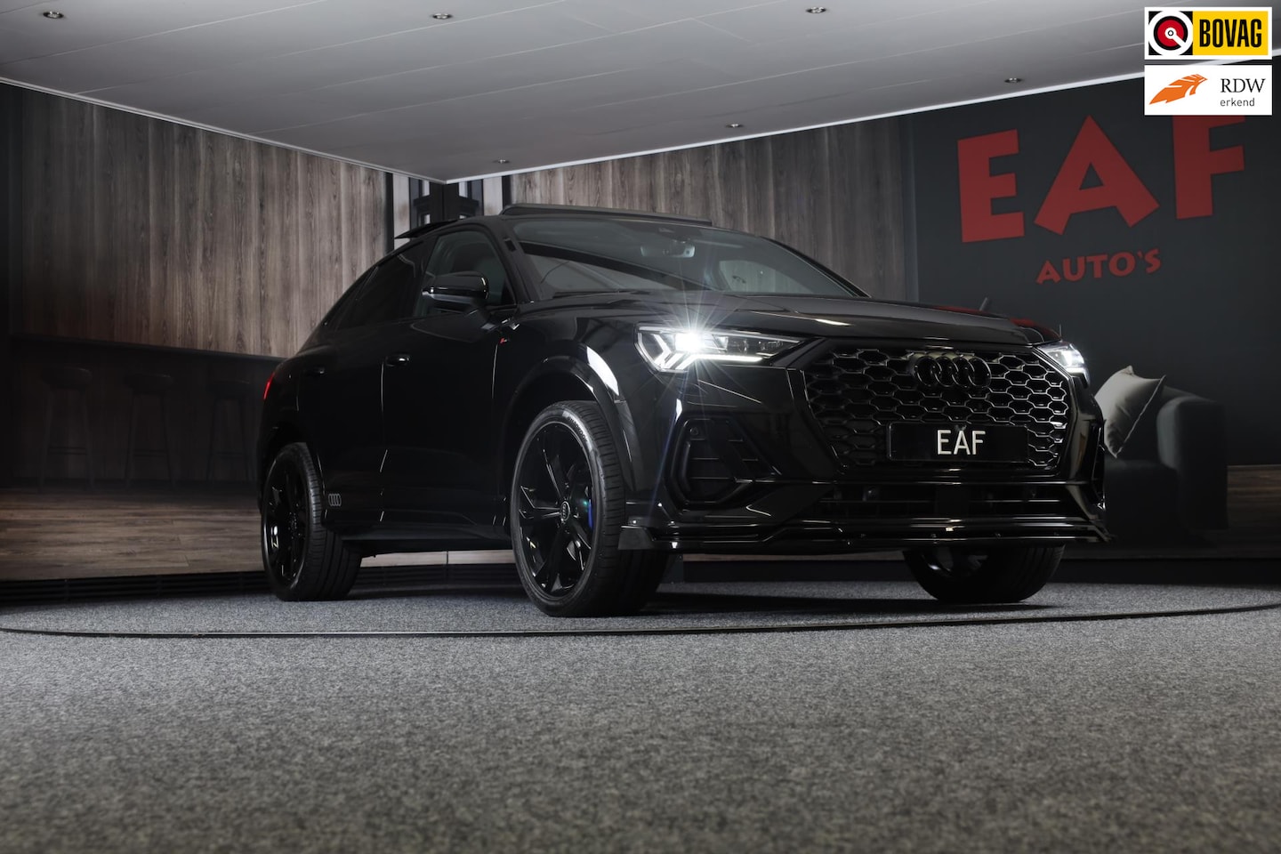 Audi Q3 Sportback - 45 TFSI e S Line Competition / Acc / Lane Assist / Dode Hoek Detectie / Open Pano / Led / - AutoWereld.nl