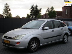 Ford Focus - 1.6-16V Futura Leer Airco Clima