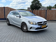 Mercedes-Benz A-klasse - 180 AMG-Line PANO 18 INCH keyless