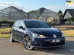 Volkswagen Golf - 1.2 TSI Business Edition R-Line Navi | Cruise | PDC | Front Assist | ACC