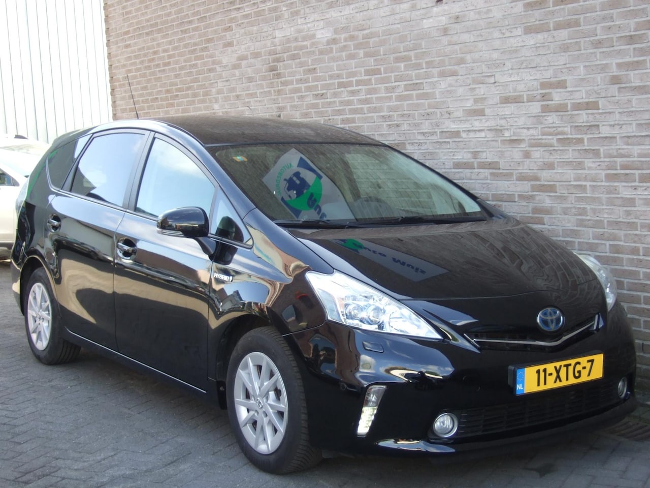 Toyota Prius Wagon - 1.8 Dynamic Business 96g - 7p! - Stoelverwarming - - AutoWereld.nl