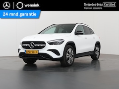 Mercedes-Benz GLA-Klasse - 250 e Luxury Line | Panoramadak | Trekhaak | Night pakket | Apple carplay |