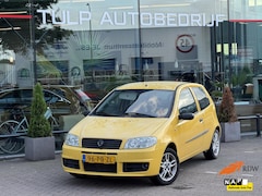 Fiat Punto - 1.2-16V SportSound 2004 Airco goed onderhouden