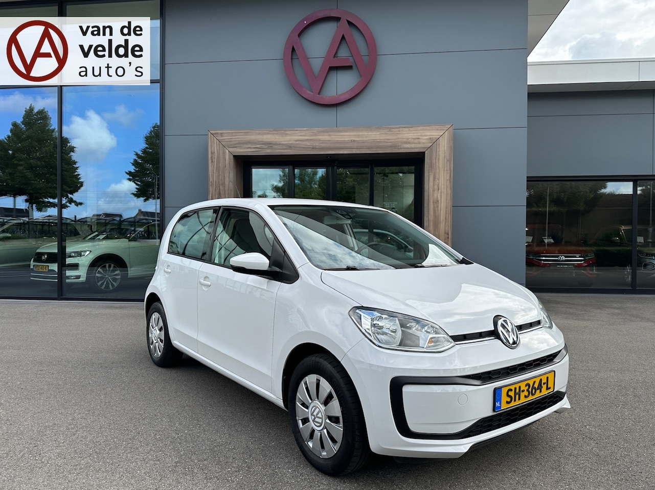 Volkswagen Up! - 1.0 BMT move up! 5-deurs | Airco | Bluetooth | - AutoWereld.nl