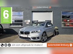 BMW 2-serie Active Tourer - 220i Sport Line | AUTOMAAT | LED | NAVIGATIE | PDC V+A | 1e EIGENAAR | DEALER ONDERHOUDEN