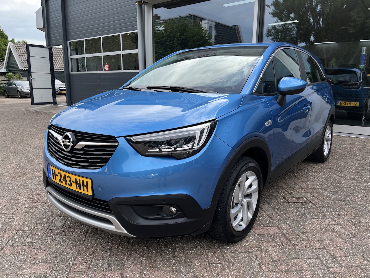 Opel Crossland X - 1.2 Turbo Innovation 1.2 Turbo Innovation 131PK, Trekhaak, Carplay,  Cruise Control. - AutoWereld.nl