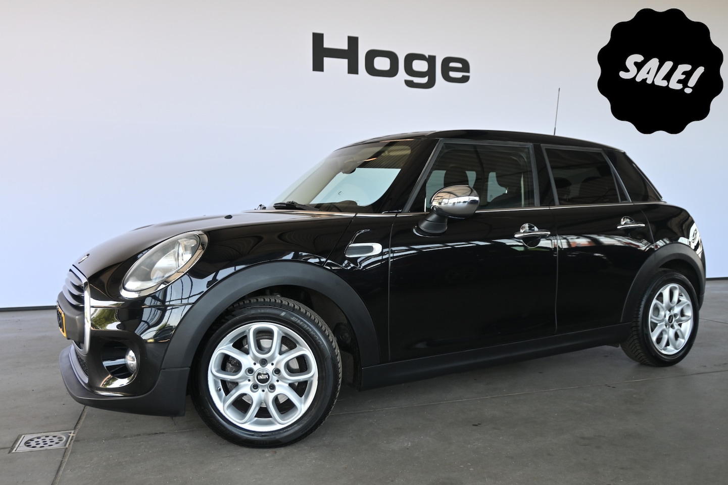 MINI One - Mini 1.2 Business Airco Navigatie Cruise Control Rijklaarprijs Inruil Mogelijk! - AutoWereld.nl