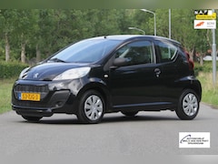 Peugeot 107 - 1.0 12V Access Accent / Slechts 46.194 km. / Airco / Stuurbekrachtiging / Dealer onderhoud