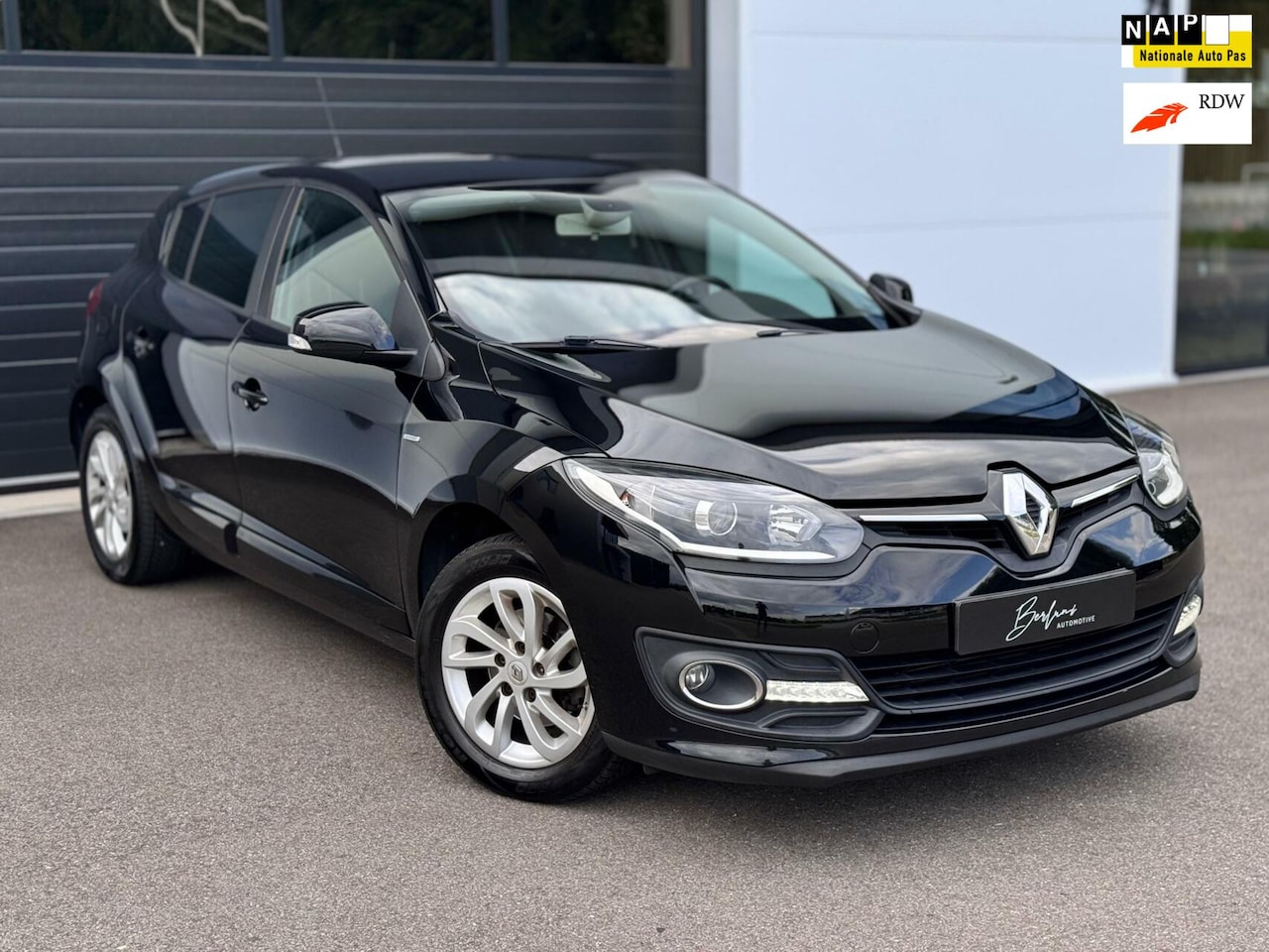 Renault Mégane - 1.2 TCe Expression Trekhaak | Navi | Airco - AutoWereld.nl