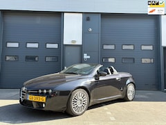 Alfa Romeo Spider - 2.2 JTS Bose/Leer/Cruise/Clima/Navi Inruil mogelijk