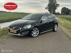 Volvo V60 - 2.4 D5 Summum Aut Dak Leder 100% onderhouden Nette auto