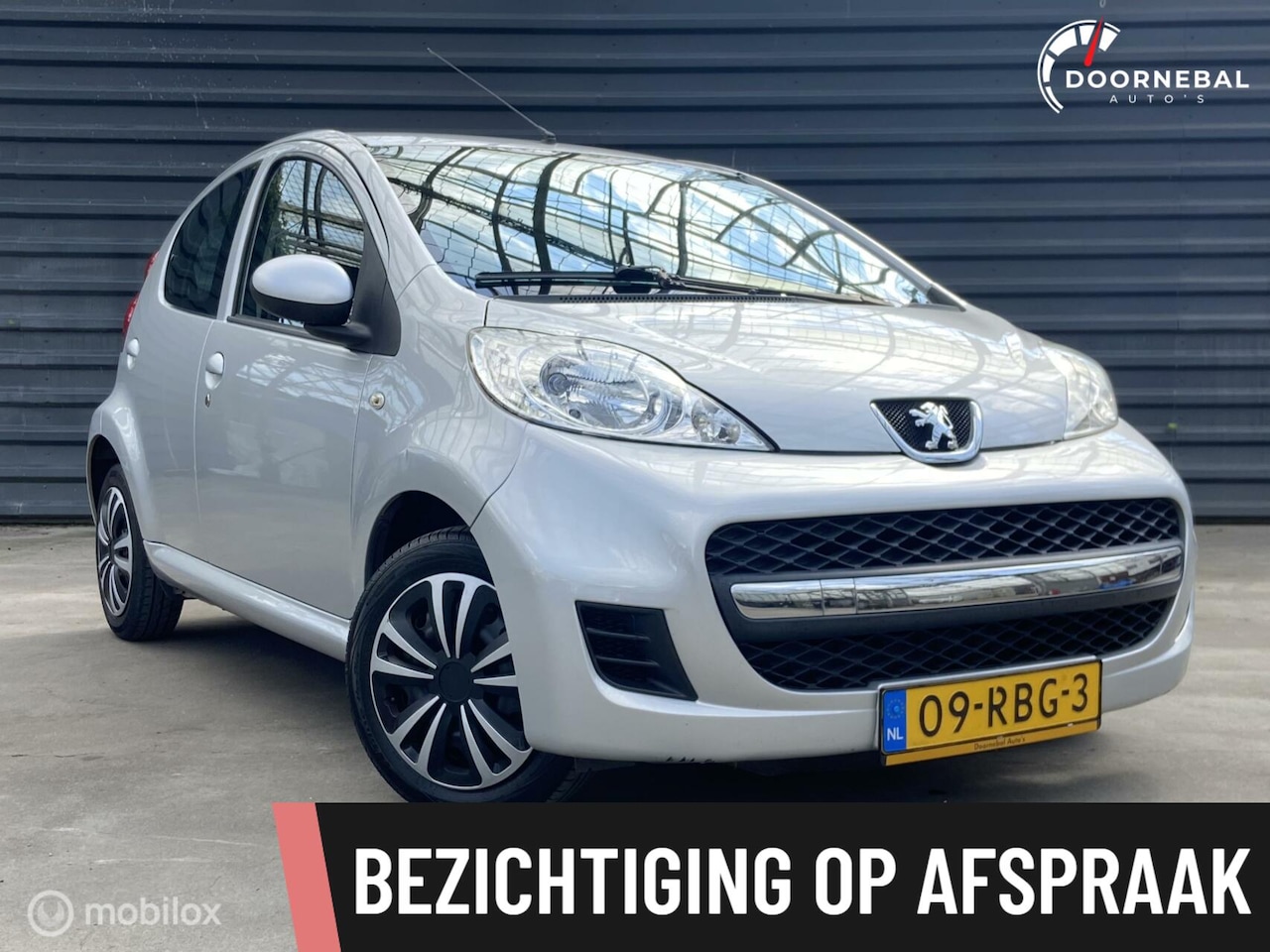 Peugeot 107 - 1.0-12V XR / AIRCO / NL AUTO / 5DRS / BJ 2011 ! - AutoWereld.nl