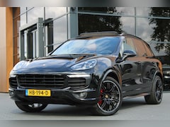 Porsche Cayenne - 3.0 S E-Hybrid | Luchtvering | Pano | Sportchrono
