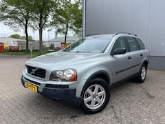 Volvo XC90 - 2.5 T AWD 4x4 7zitter