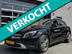 Mercedes-Benz GLA-Klasse - 200 URBAN - AUTOMAAT I Panorama dak I 1/2 Leer I Navigatie I Airco I LED I PDC I Achteruit