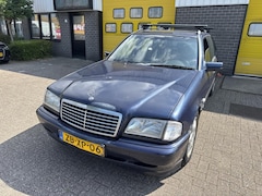 Mercedes-Benz C-klasse Combi - 200 Sport |Meeneemprijs|Auto niet netjes