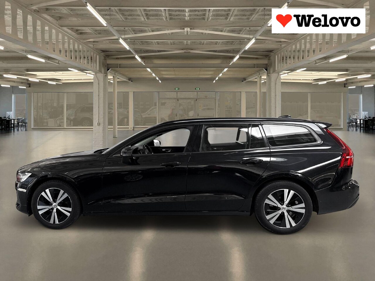 Volvo V60 - 2.0 B3 Momentum Advantage leer/ Dealer /onderhouden /garantie - AutoWereld.nl