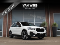 BMW X1 - xDrive25e F48 High Executive X-Line | 1e eigenaar | Dakraam | 19 inch | Trekhaak | Camera