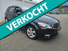 Kia Cee'd - 1.4 CVVT Seven* Navi* Cruise contr* Velgen* NAP* Top Conditie