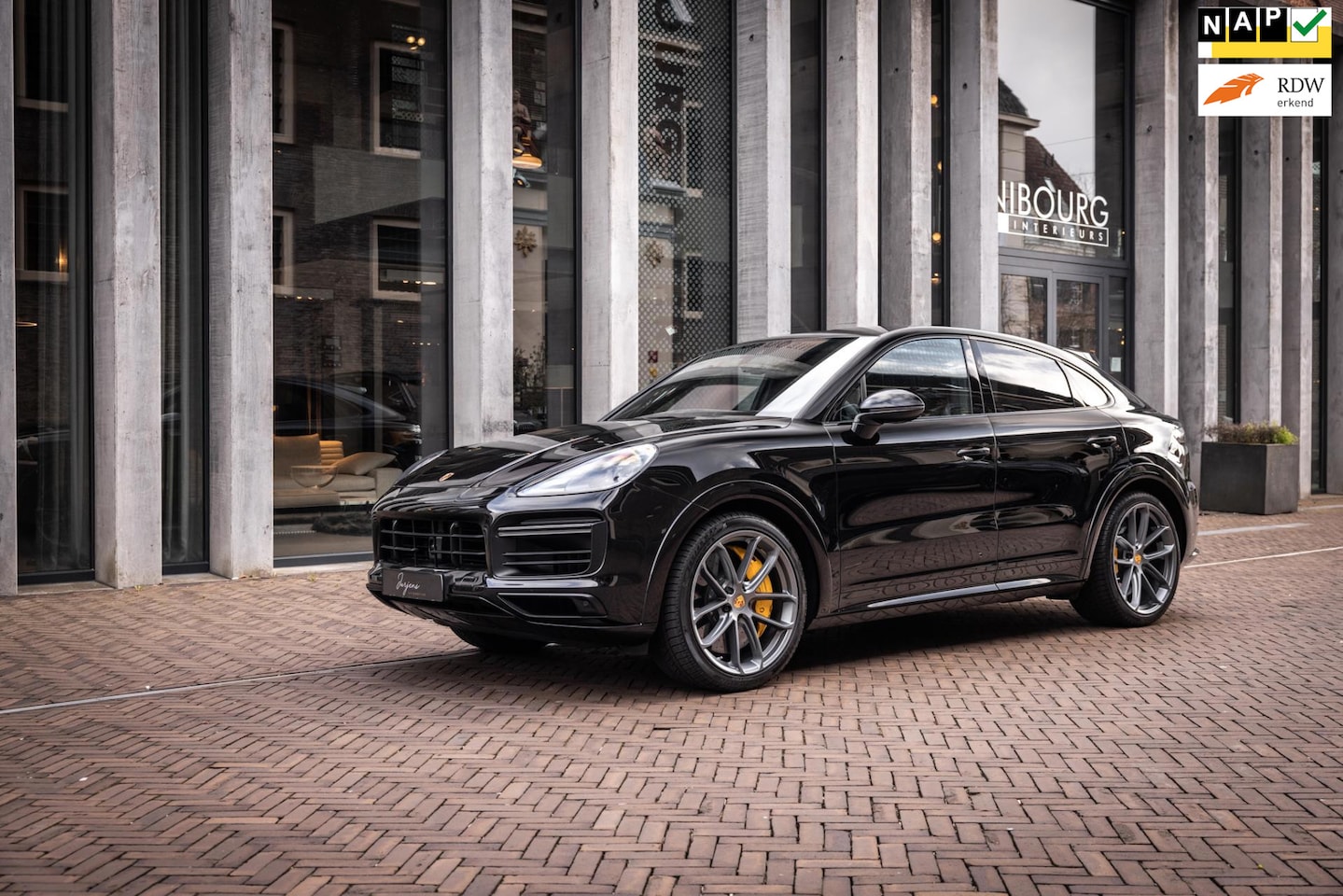 Porsche Cayenne Coupé - 4.0 Turbo (550pk) KERAMISCH BURMESTER CARBON - AutoWereld.nl