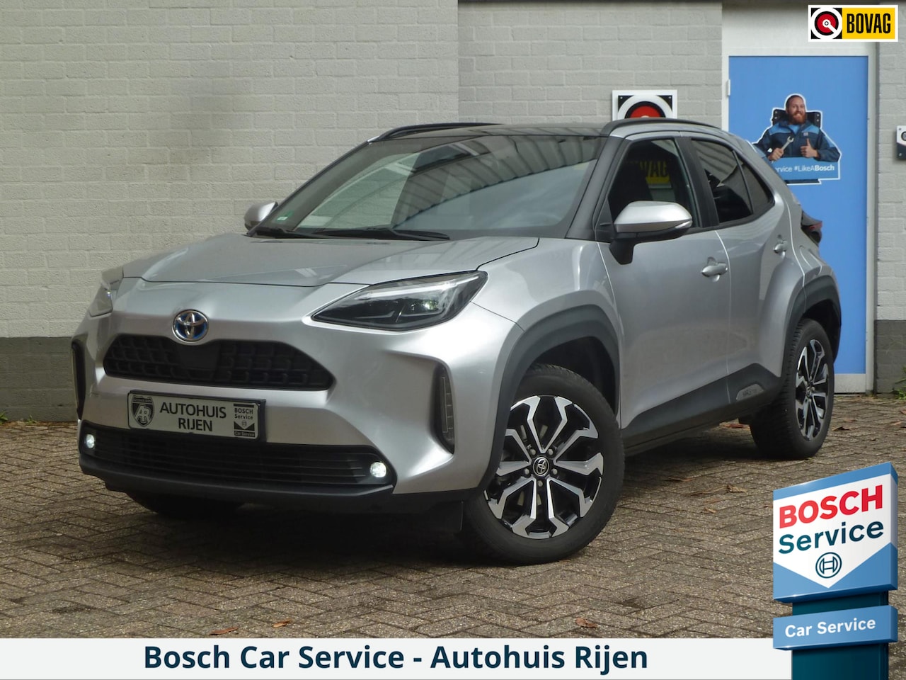 Toyota Yaris Cross - 1.5 Hybrid AWD|Panodak|Head-Up|Keyless-Entry|Trekhaak|Stoel/Stuurverwarming|Camera|22.500k - AutoWereld.nl