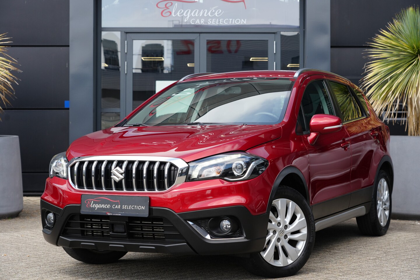 Suzuki S-Cross - 1.4 Boosterjet Style Smart Hybrid 130pk Navigatie/Stoelverwarming/Camera - AutoWereld.nl