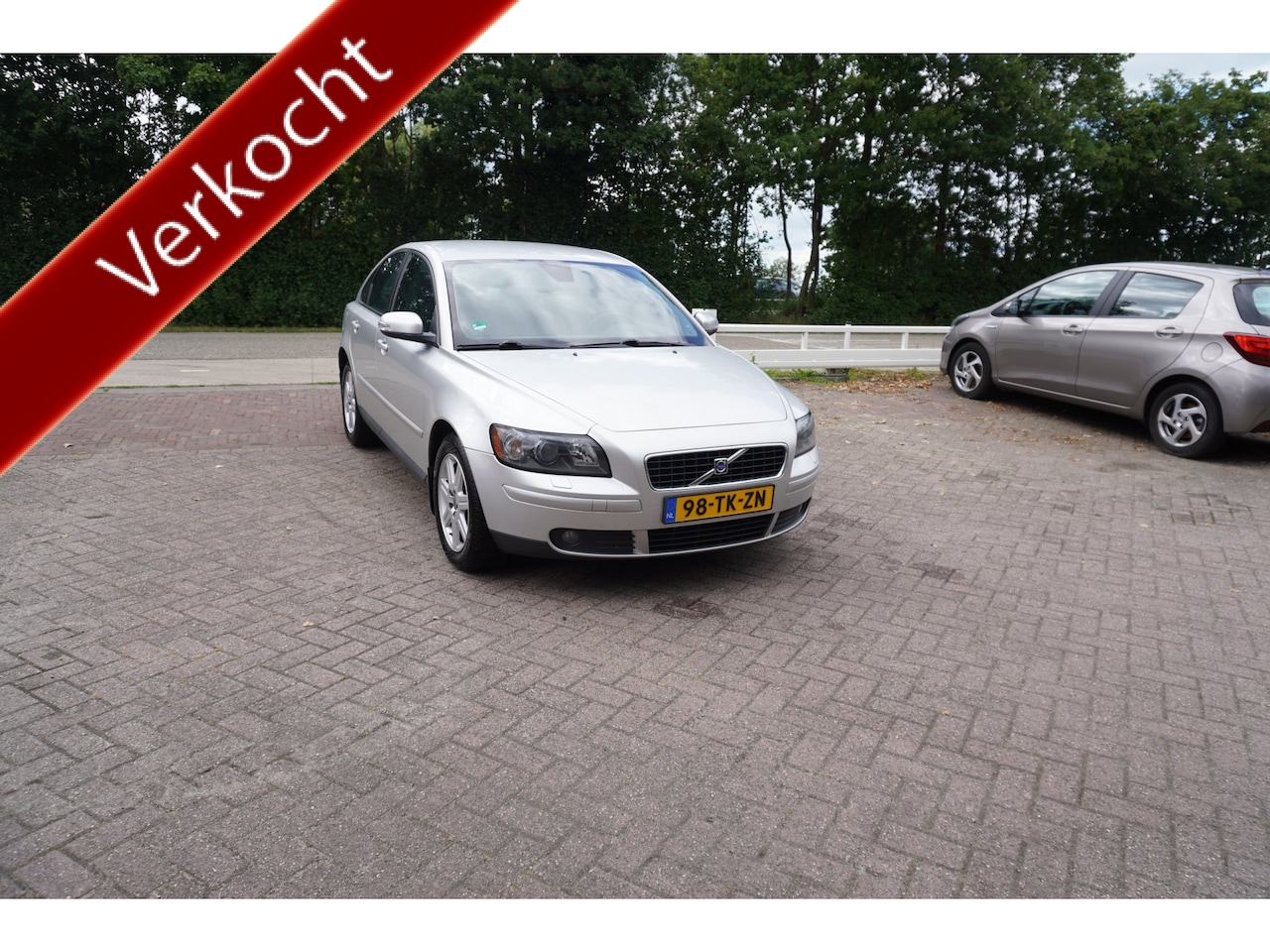 Volvo S40 - 2.4 Edition II TREKHAAK AUTOMAAT STOELVERWARMING CRUISE - AutoWereld.nl