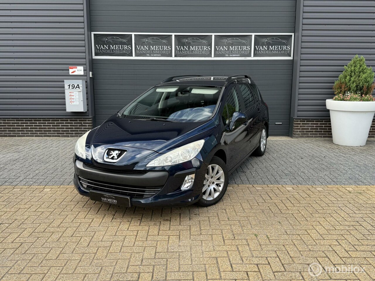 Peugeot 308 SW - 1.6 VTi Blue Lease 1.6 VTi Blue Lease, Airco, trekhaak, navi, apk bij aflevering... - AutoWereld.nl