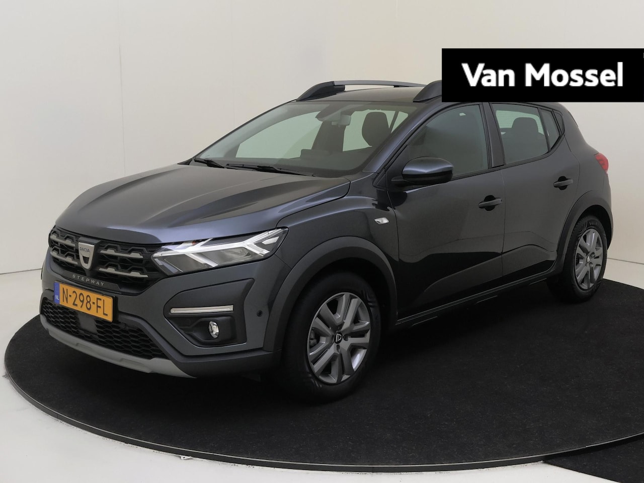 Dacia Sandero Stepway - 1.0 TCe 100 Bi-Fuel Comfort | Parkeersensoren & Camera | keyless entry | - AutoWereld.nl