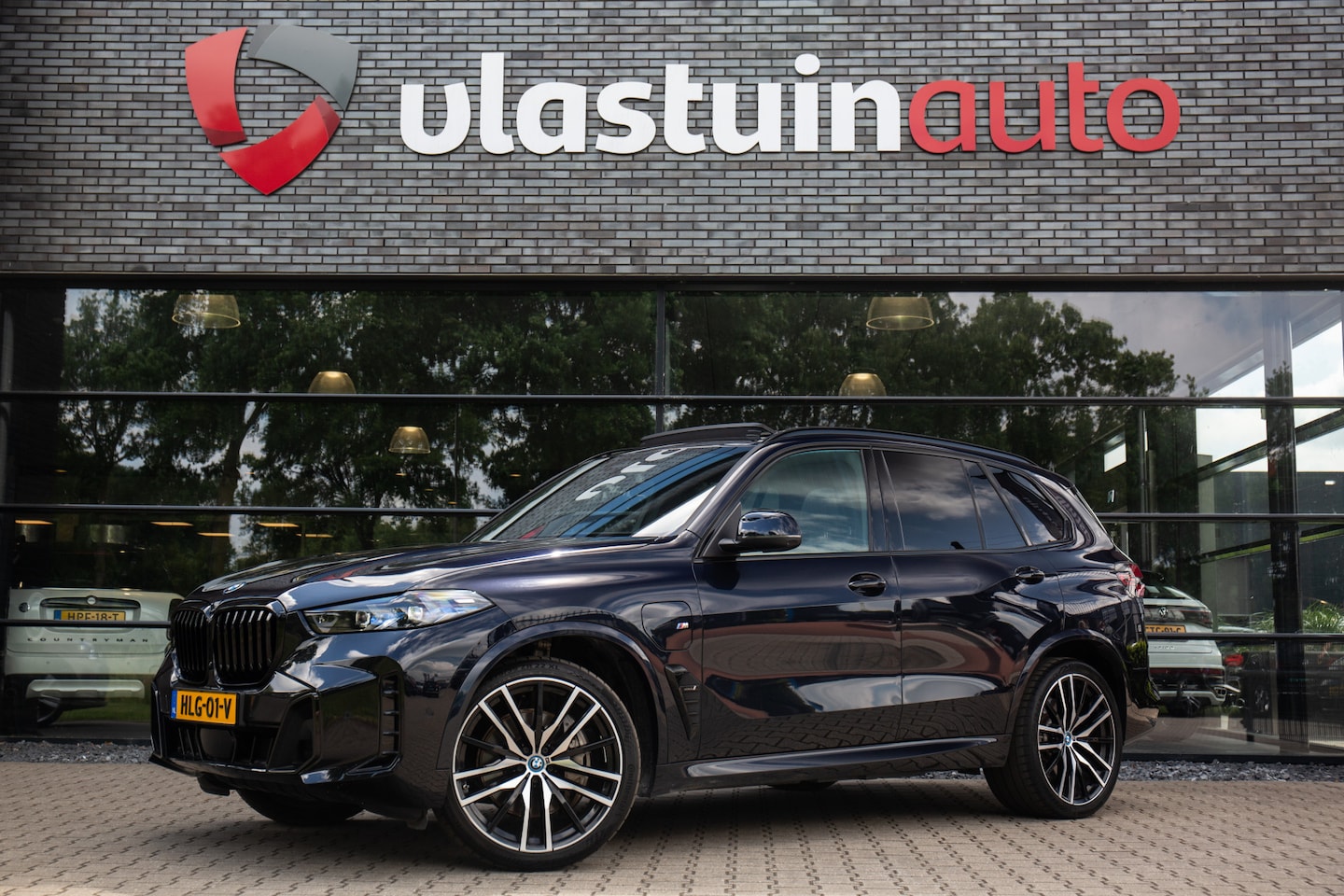BMW X5 - xDrive50e Launch Edition M-Sport , Adap. Cruise, Pano, H/K, HUD, Luchtvering - AutoWereld.nl