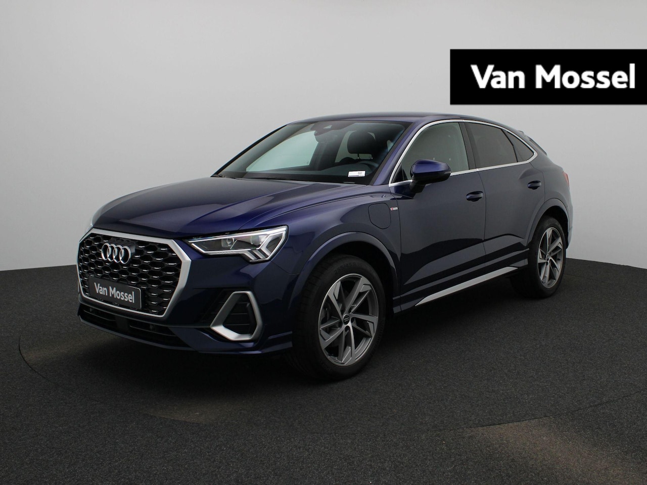 Audi Q3 Sportback - 45 TFSI e S Edition | 245 PK | Automaat | Plug-In Hybrid | Trekhaak | Stoelverwarming | Ke - AutoWereld.nl