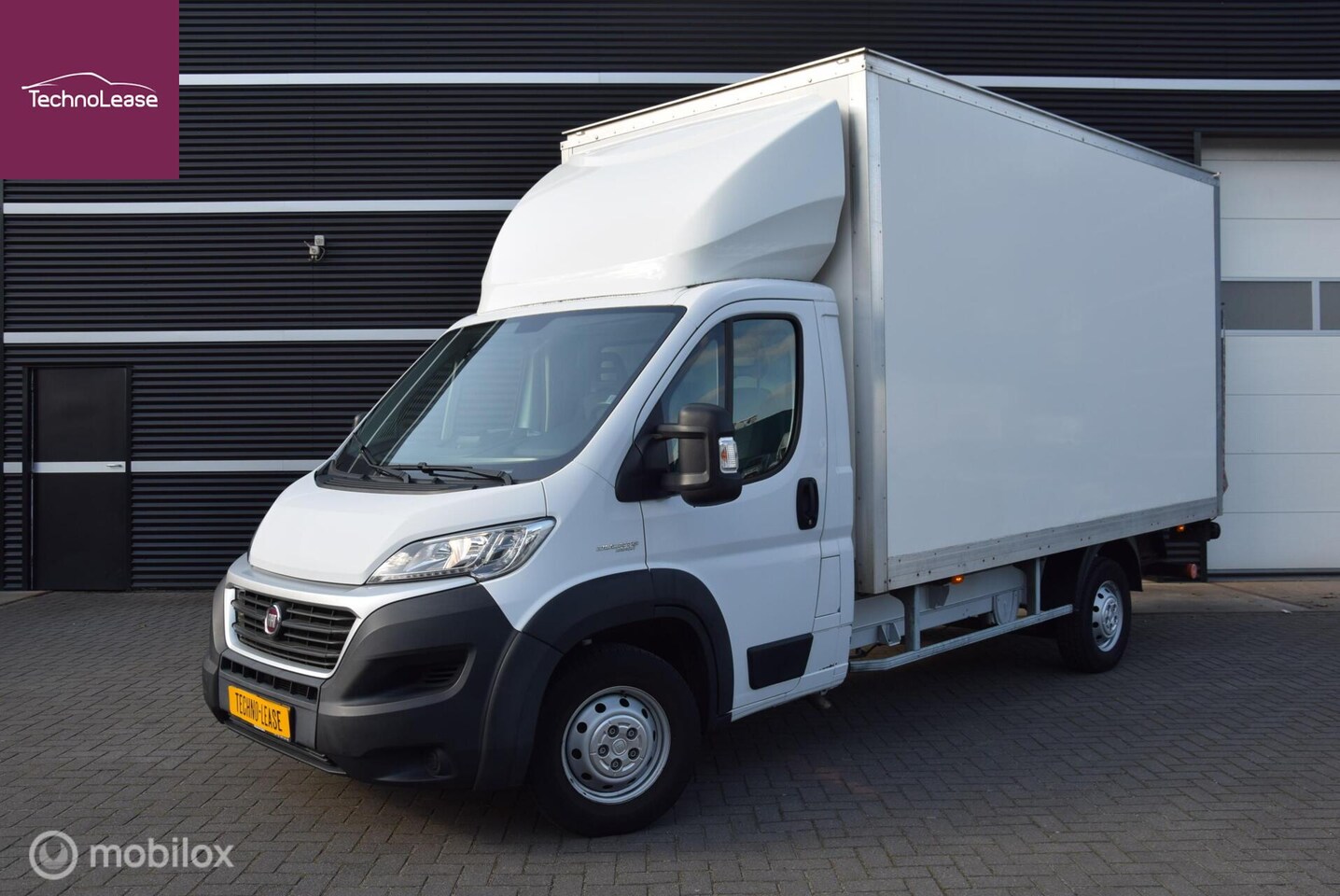 Fiat Ducato - bestel 35 2.3 MultiJet L3 Bakwagen Laadlift Cruise control Navi - AutoWereld.nl