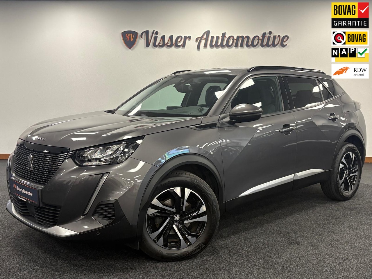 Peugeot 2008 - 1.2 PureTech Blue Lease Allure*Android Auto*Cruise-Control*LED*PDC*Camera*Airco* - AutoWereld.nl