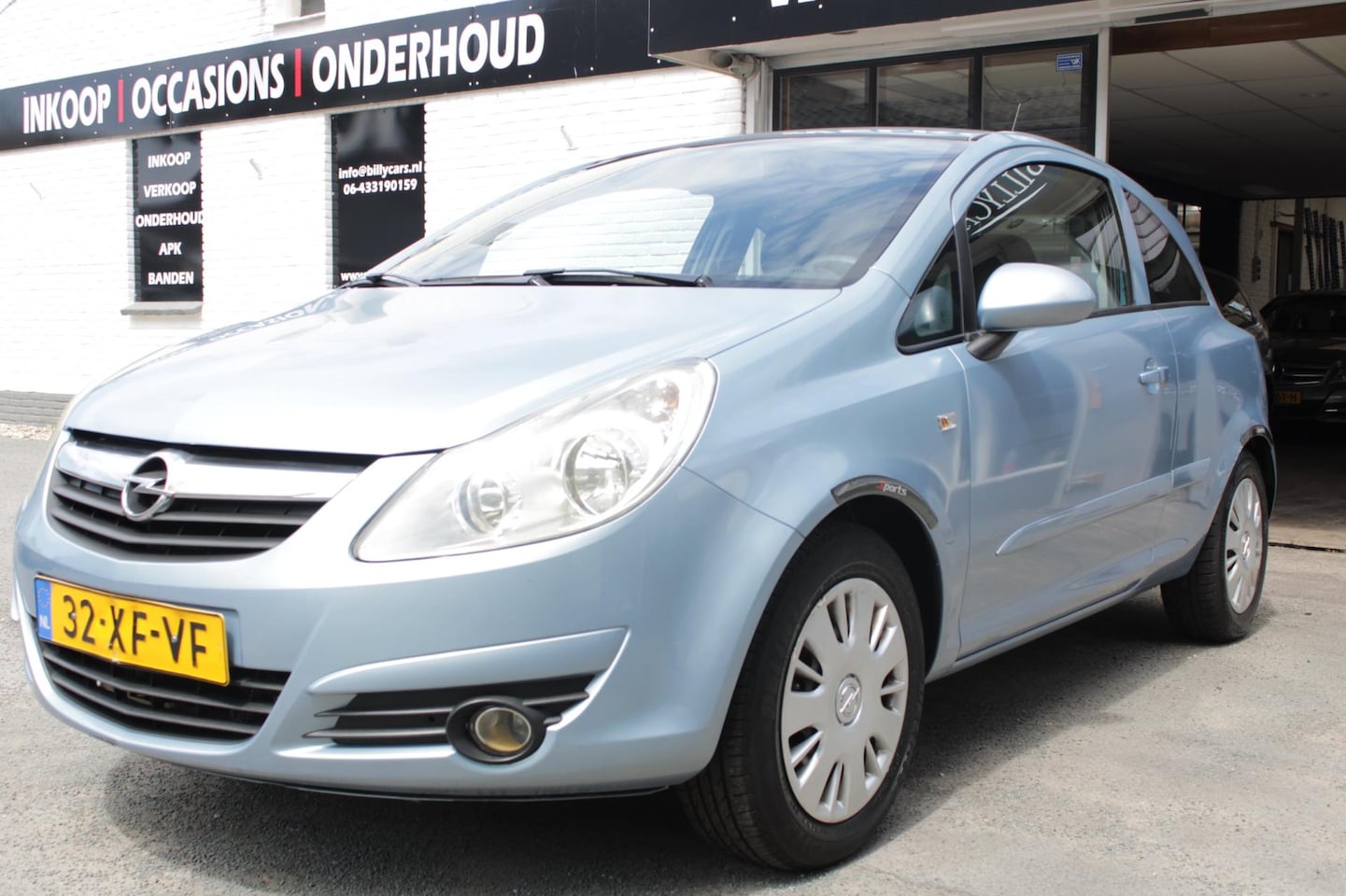 Opel Corsa - 1.4-16V Enjoy / APK NIEUw / Elektrische ramen - AutoWereld.nl