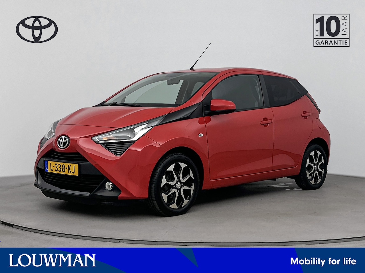Toyota Aygo - 1.0 VVT-i x-joy X-Shift automaat | Carplay | Automaat | Climate Control | - AutoWereld.nl
