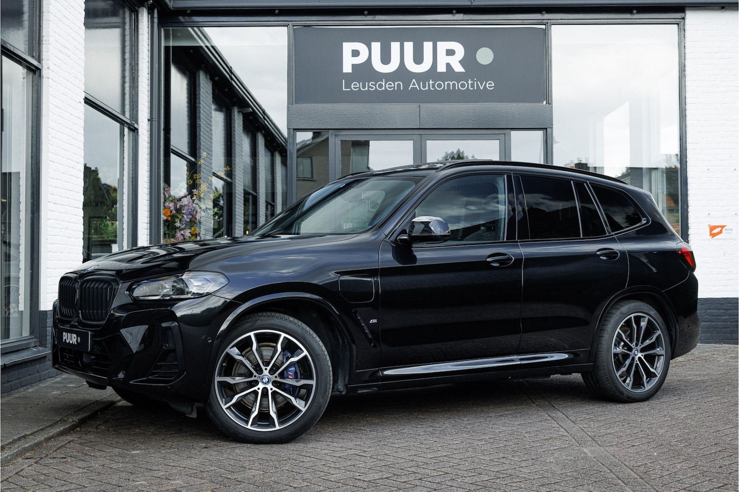 BMW X3 - xDrive30e M-Sport Pano - Harman Kardon - Head Up - AutoWereld.nl